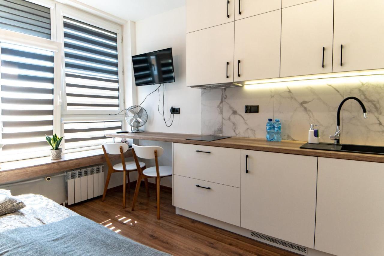 Komfortowe Studio Scisle Centrum Radom Esterno foto